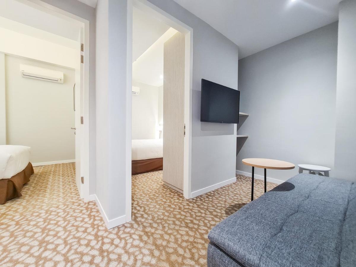 Holiday Inn Express & Suites Johor Bahru By Ihg Bagian luar foto