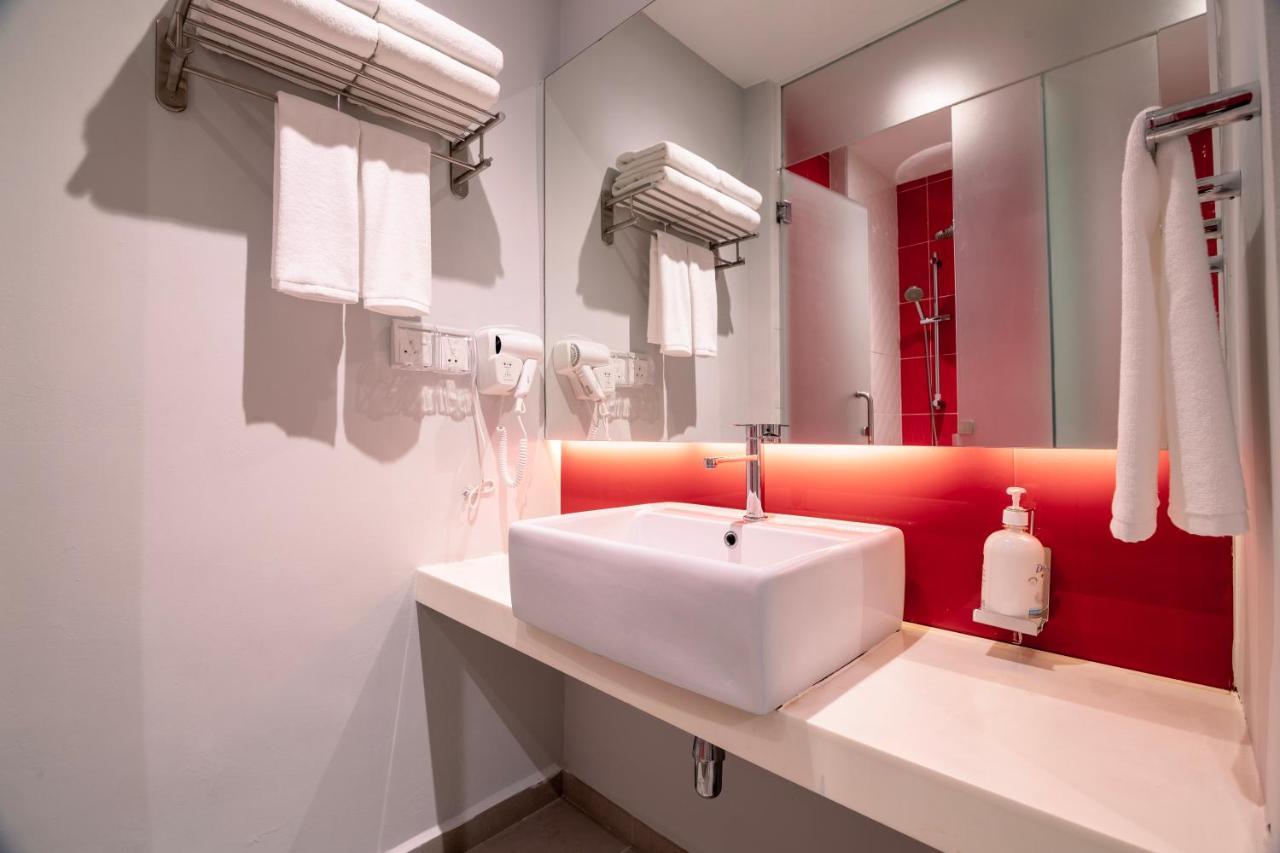 Holiday Inn Express & Suites Johor Bahru By Ihg Bagian luar foto