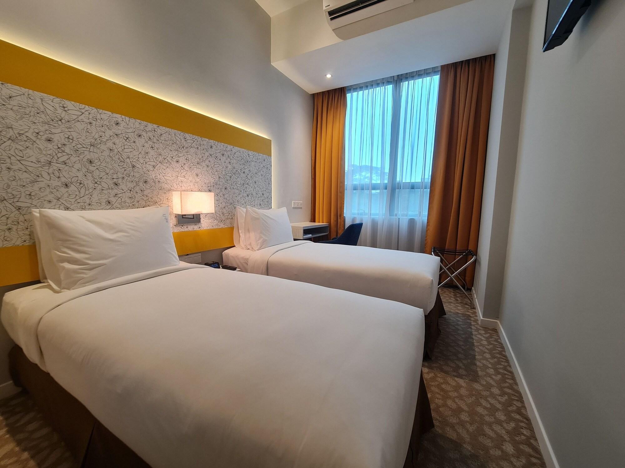 Holiday Inn Express & Suites Johor Bahru By Ihg Bagian luar foto
